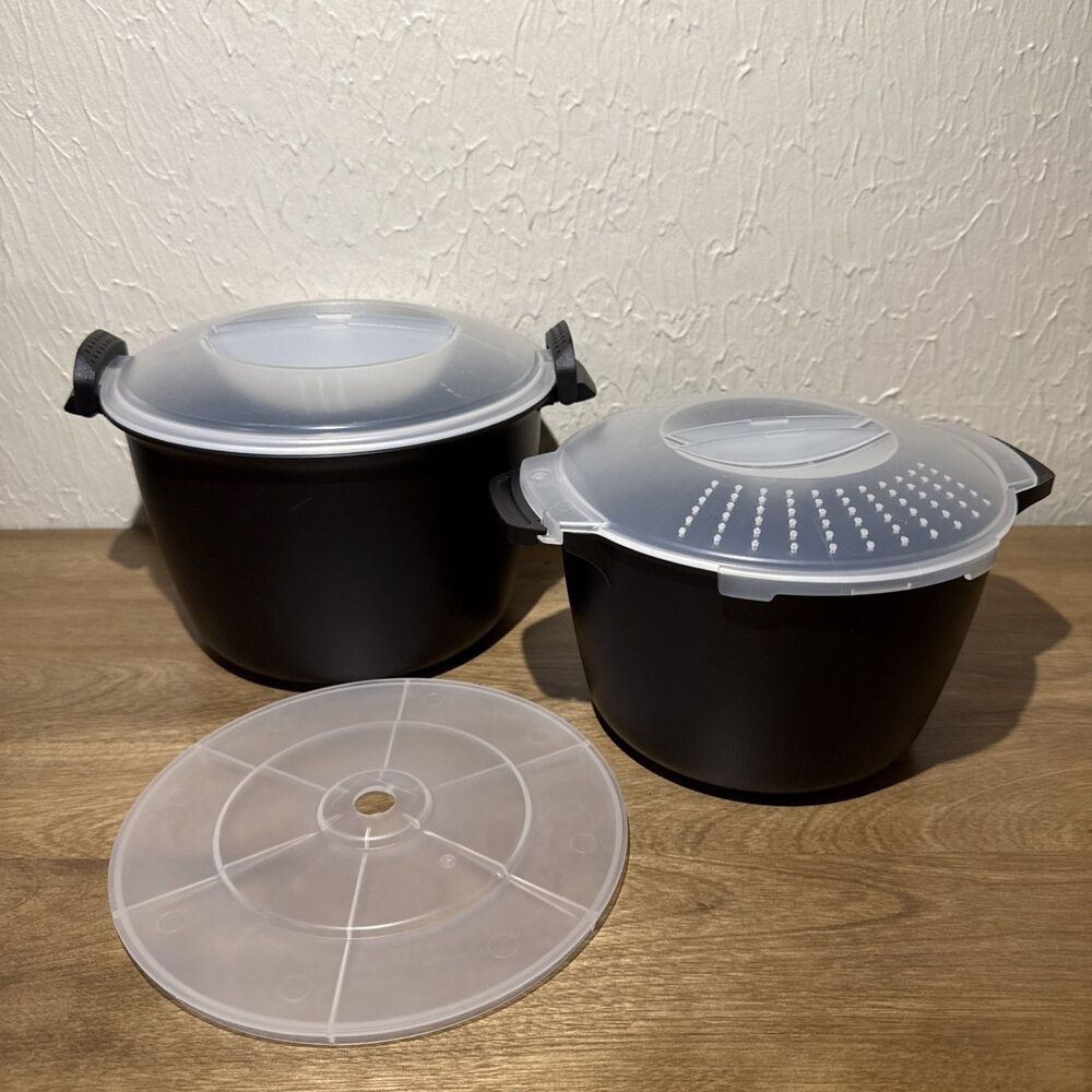 Pampered Chef Micro-Cooker Set #100041 - 2 & 3 Quart Size Cookers ONLY With Lids